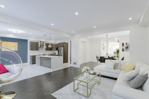 Photo 9 at 719 Samantha Eastop Avenue, Stittsville (North), Stittsville