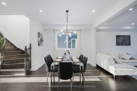 Photo 12 at 719 Samantha Eastop Avenue, Stittsville (North), Stittsville