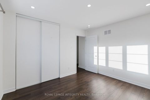 Photo 23 at 719 Samantha Eastop Avenue, Stittsville (North), Stittsville