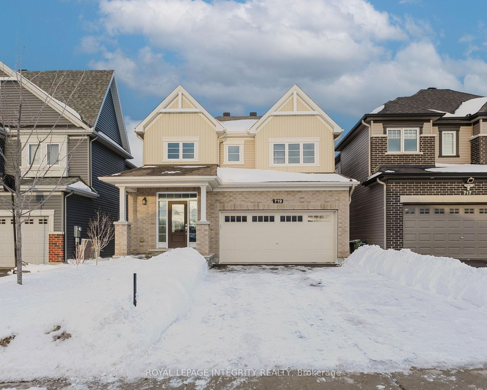 719 Samantha Eastop Avenue, Stittsville (North), Stittsville 2