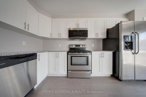 Photo 16 at 132 Conifer Creek Circle, Emerald Meadows/Trailwest, Kanata