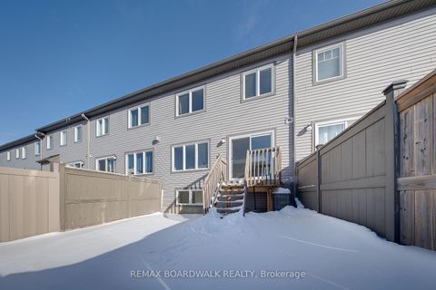 Photo 44 at 132 Conifer Creek Circle, Emerald Meadows/Trailwest, Kanata