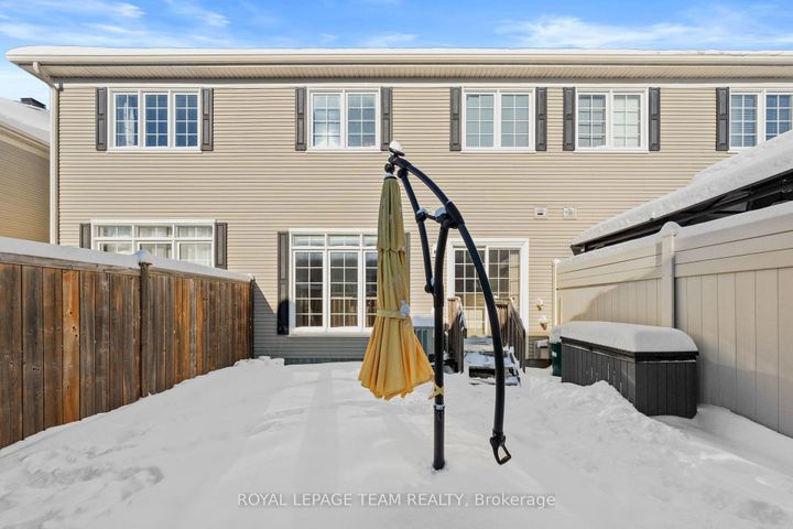 Photo 46 at 102 Lochnaw Private, Nepean (Stonebridge), Ottawa