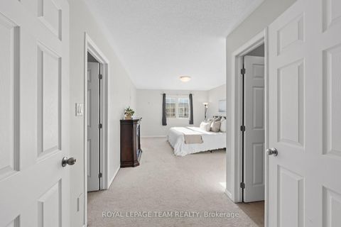 Photo 25 at 102 Lochnaw Private, Nepean (Stonebridge), Ottawa