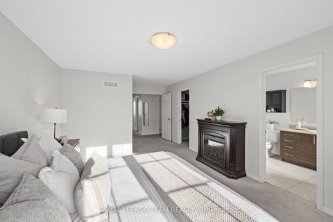 Photo 28 at 102 Lochnaw Private, Nepean (Stonebridge), Ottawa