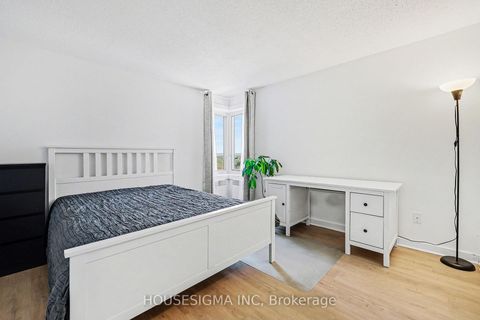 Photo 15 at 716 - 960 Teron Road, Beaverbrook, Kanata