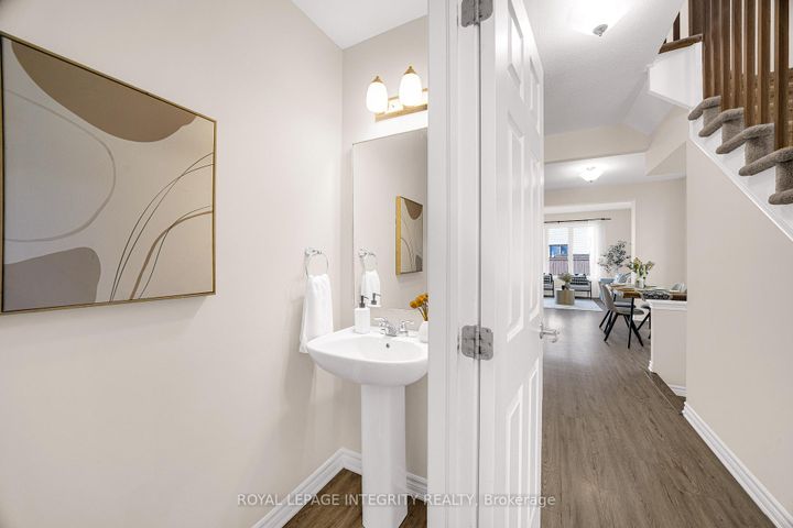 Photo 5 at 215 Merak Way, Nepean (Half Moon Bay), Ottawa