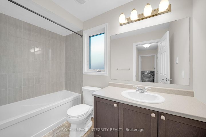 Photo 31 at 215 Merak Way, Nepean (Half Moon Bay), Ottawa