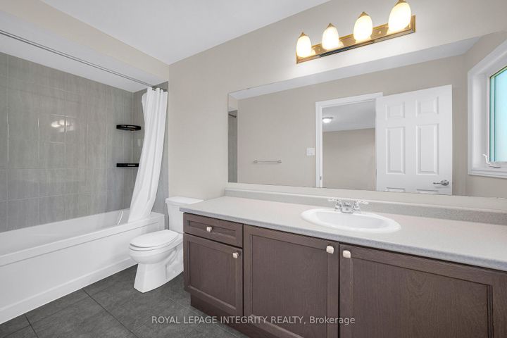 Photo 37 at 215 Merak Way, Nepean (Half Moon Bay), Ottawa