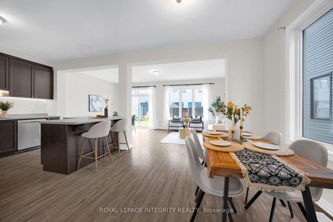 Photo 10 at 215 Merak Way, Nepean (Half Moon Bay), Ottawa