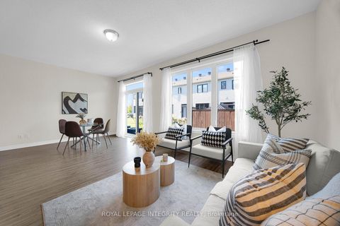 Photo 18 at 215 Merak Way, Nepean (Half Moon Bay), Ottawa