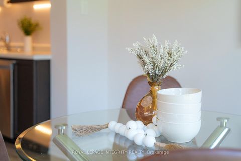 Photo 21 at 215 Merak Way, Nepean (Half Moon Bay), Ottawa