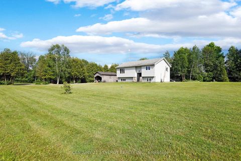 Photo 3 at 387 Kerford Road, Merrickville/Wolford Twp, Merrickville