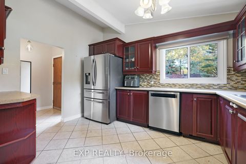 Photo 13 at 136 Resthaven Avenue, Constance Bay