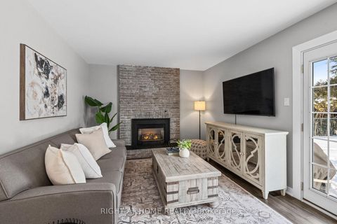Photo 4 at 12 BUTTERFIELD Road, Munster, Stittsville