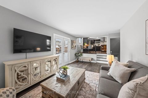 Photo 5 at 12 BUTTERFIELD Road, Munster, Stittsville