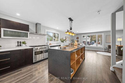 Photo 16 at 12 BUTTERFIELD Road, Munster, Stittsville