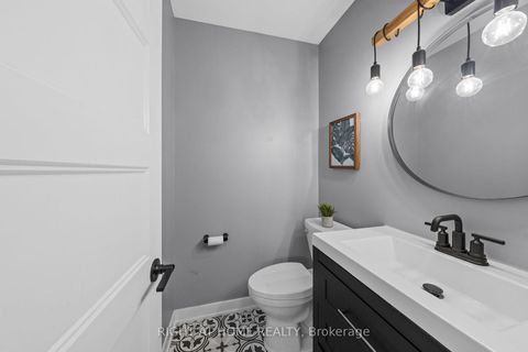 Photo 25 at 12 BUTTERFIELD Road, Munster, Stittsville