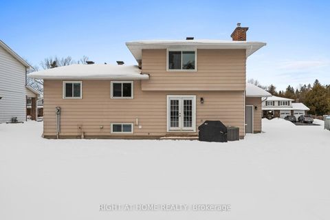 Photo 40 at 12 BUTTERFIELD Road, Munster, Stittsville