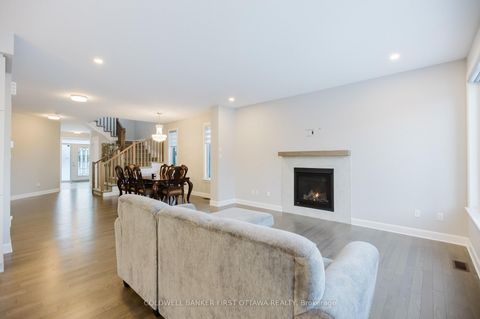 Photo 7 at 896 Sendero Way, Remainder of Stittsville & Area, Stittsville