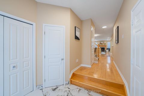 Photo 4 at 361 Celtic Ridge Crescent, Morgan's Grant/South March, Kanata