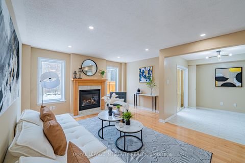 Photo 10 at 361 Celtic Ridge Crescent, Morgan's Grant/South March, Kanata