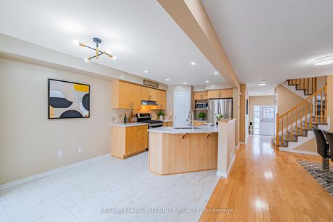 Photo 12 at 361 Celtic Ridge Crescent, Morgan's Grant/South March, Kanata