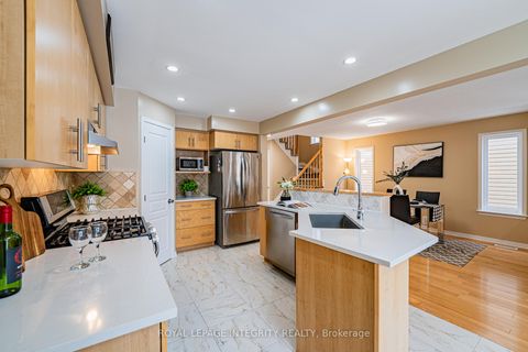 Photo 13 at 361 Celtic Ridge Crescent, Morgan's Grant/South March, Kanata