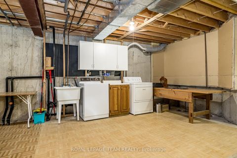 Photo 30 at 14 - 27 Pine Needles Court, Stittsville (Central), Stittsville