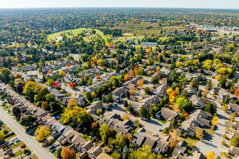 Photo 40 at 14 - 27 Pine Needles Court, Stittsville (Central), Stittsville