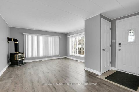 Photo 8 at 95 - 3535 St. Joseph Boulevard, Fallingbrook/Ridgemount, Orleans