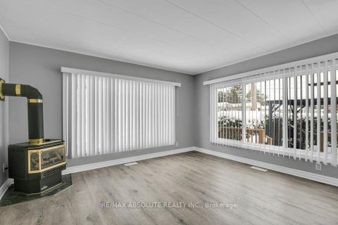 Photo 9 at 95 - 3535 St. Joseph Boulevard, Fallingbrook/Ridgemount, Orleans