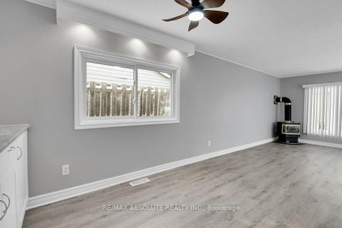 Photo 11 at 95 - 3535 St. Joseph Boulevard, Fallingbrook/Ridgemount, Orleans