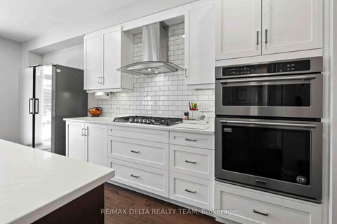 Photo 16 at 58 HACKAMORE Crescent, Goulbourn Twp From Franktown Rd/South To Rideau, Stittsville