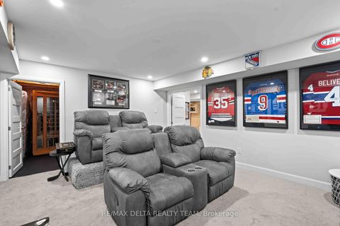 Photo 36 at 58 HACKAMORE Crescent, Goulbourn Twp From Franktown Rd/South To Rideau, Stittsville