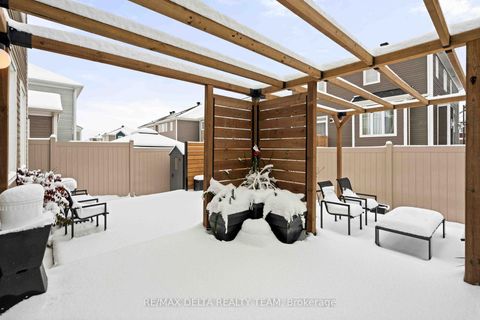 Photo 41 at 58 HACKAMORE Crescent, Goulbourn Twp From Franktown Rd/South To Rideau, Stittsville