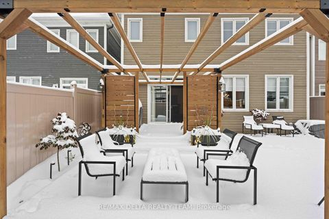 Photo 46 at 58 HACKAMORE Crescent, Goulbourn Twp From Franktown Rd/South To Rideau, Stittsville