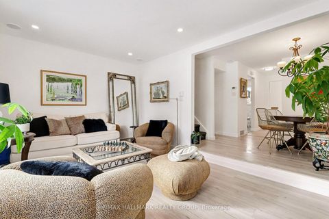 Photo 4 at 6861 Bilberry Drive, Convent Glen North, Orleans