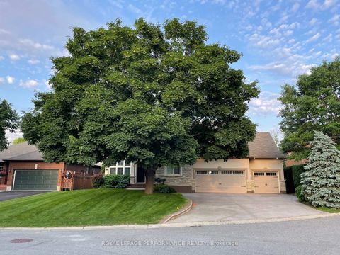 Photo 1 at 73 Shaughnessy Crescent, Kanata Lakes/Heritage Hills, Kanata