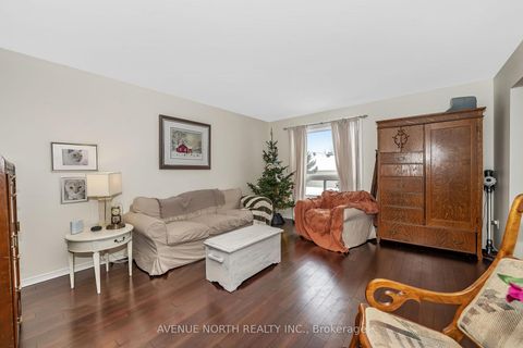 Photo 5 at 206 Wellington Street W, Merrickville