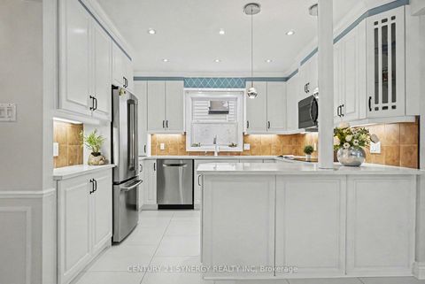 Photo 10 at 1916 Leclair Crescent, Queenswood Heights South, Orleans