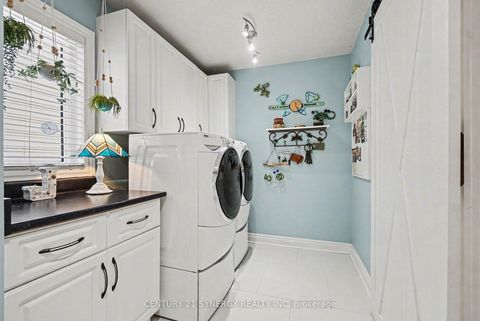 Photo 18 at 1916 Leclair Crescent, Queenswood Heights South, Orleans