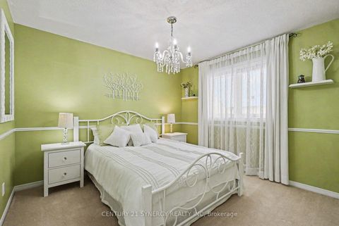 Photo 27 at 1916 Leclair Crescent, Queenswood Heights South, Orleans