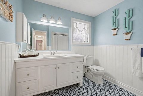 Photo 28 at 1916 Leclair Crescent, Queenswood Heights South, Orleans