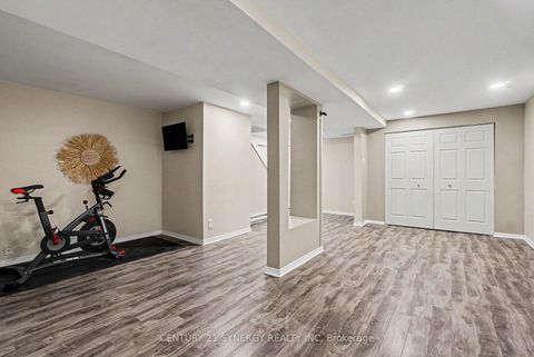 Photo 29 at 1916 Leclair Crescent, Queenswood Heights South, Orleans