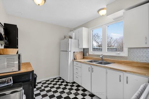 Photo 5 at 12 - 68 King Street, Richmond, Stittsville