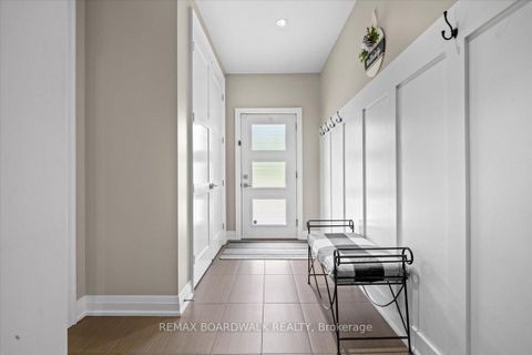 Photo 13 at 1610 Linkland Court, Cumberland Estates, Orleans