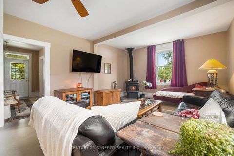 Photo 12 at 146 Wolford Ctr Road, Merrickville/Wolford Twp, Merrickville