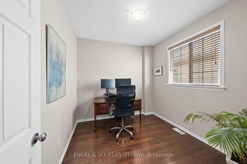 Photo 19 at 406 Keith Crescent, Mer Bleue/Bradley Estates/Anderson Park, Orleans