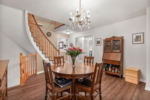 Photo 12 at 16 - 32 Innesbrook Court, Stittsville (Central), Stittsville